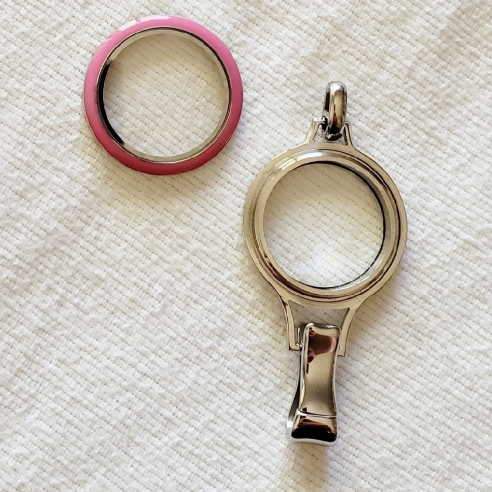 Origami owl pink lanyard